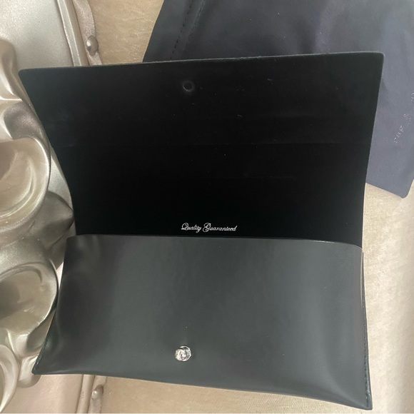 New Rag & Bone Case - Picture 2 of 4